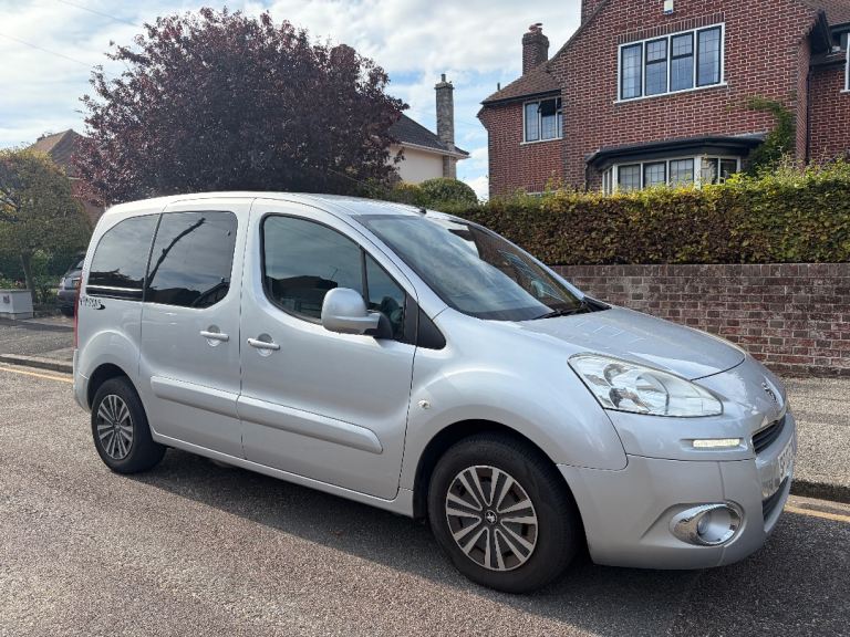2013 Peugeot Partner Tepee Horizon SE 1.6L HDI Silver Wheelchair Accessible Vehicle (WAV) Berlingo
