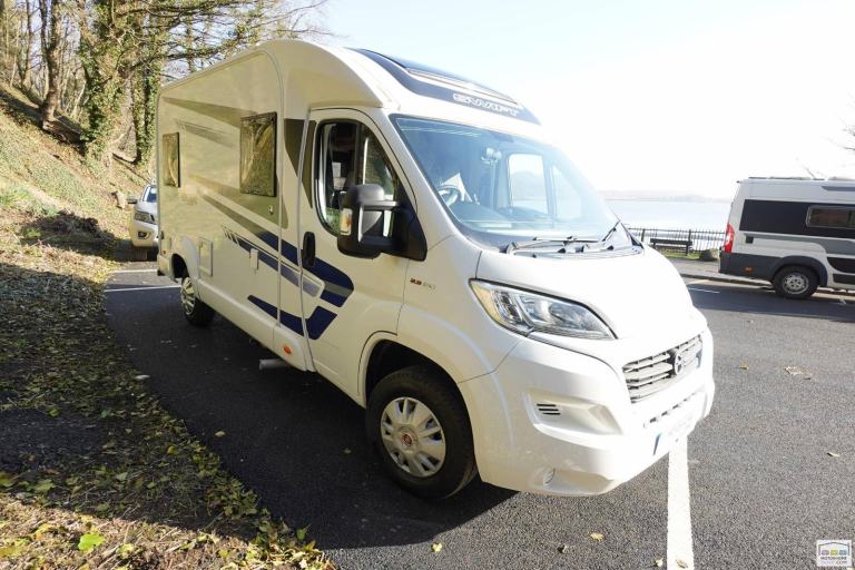 2019 Swift Escape Compact C404, 4-Berth, 4-Belts, U-shaped Lounge, Drop-down Bed