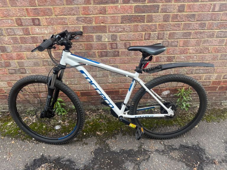 Carrera Hustle 2 Men's Mountain Bike White/Blue