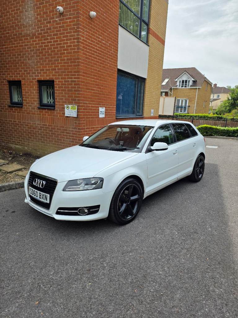 Audi, A3, Hatchback, 2010, Manual, 1598 (cc), 5 doors