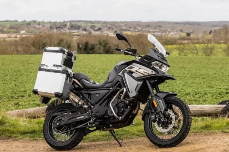Voge 650 DS  Adventure Motorcycle with Free Luggage