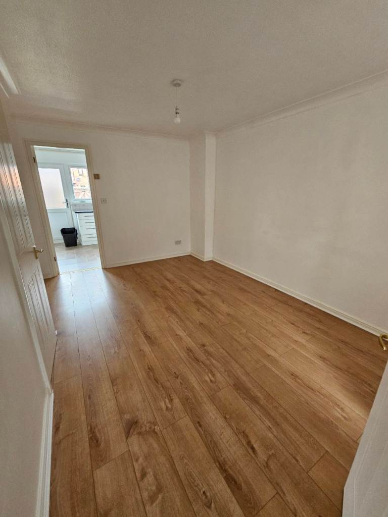 2 bedroom cozy house