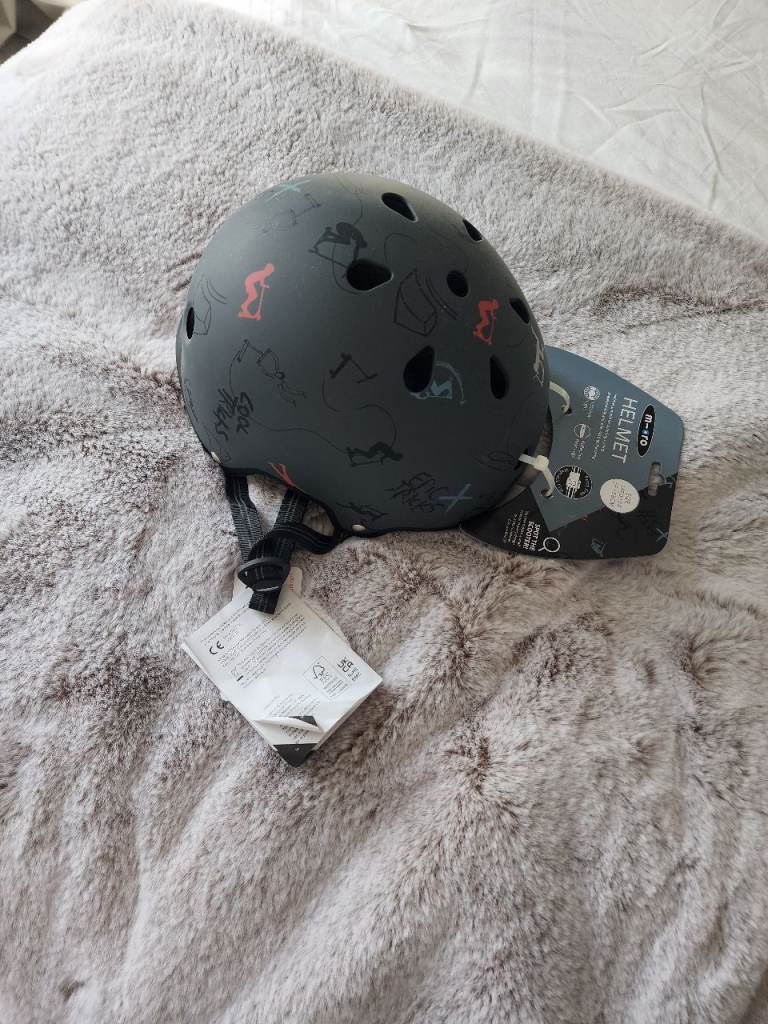 Micro scooter brand new helmet