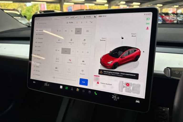 2022 Tesla Model 3 Performance AWD 4dr [Performance Upgrade] Auto SALOON ELECTRIC Automatic
