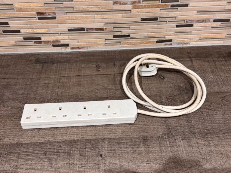 4 Way Extension Lead