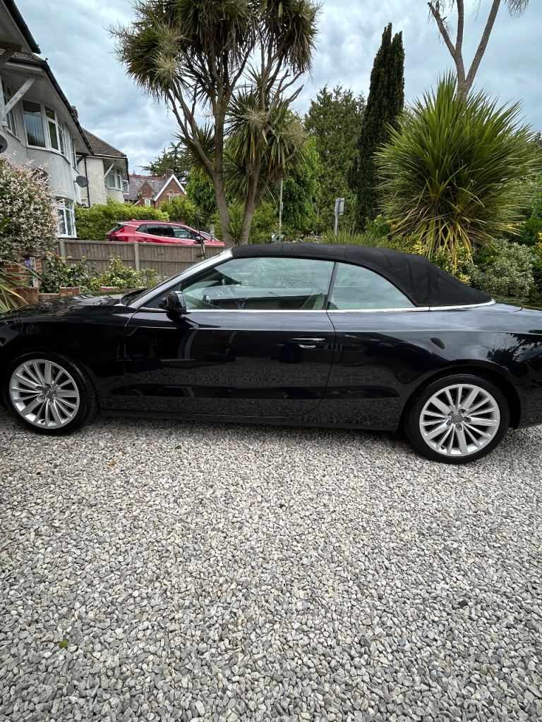AUDI A5 CONVERTIBLE TDI SE 2011