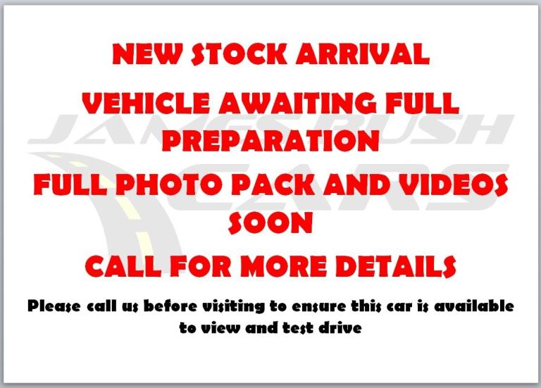 2015 Volvo V40 D2 R DESIGN 5dr HATCHBACK Diesel Manual