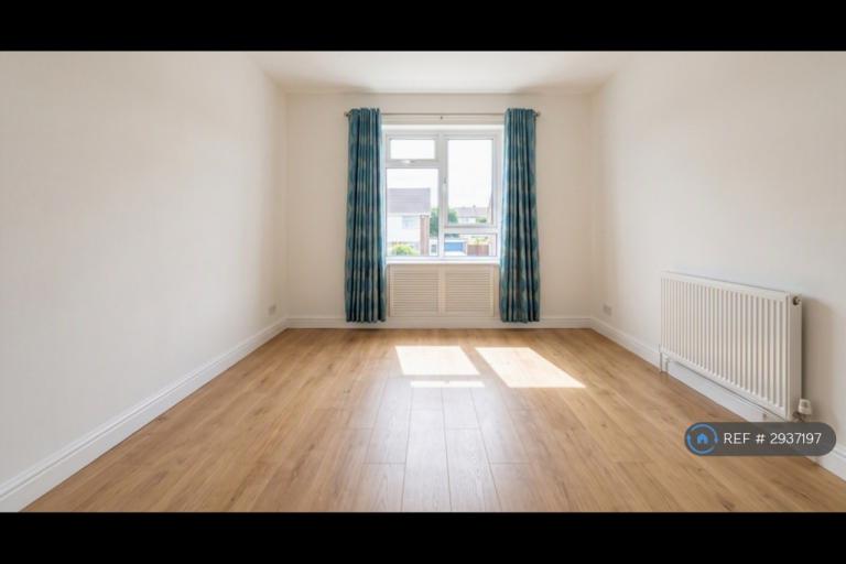 2 bedroom flat in Wellington Walk, Washington, NE37 (2 bed) (#2937197)