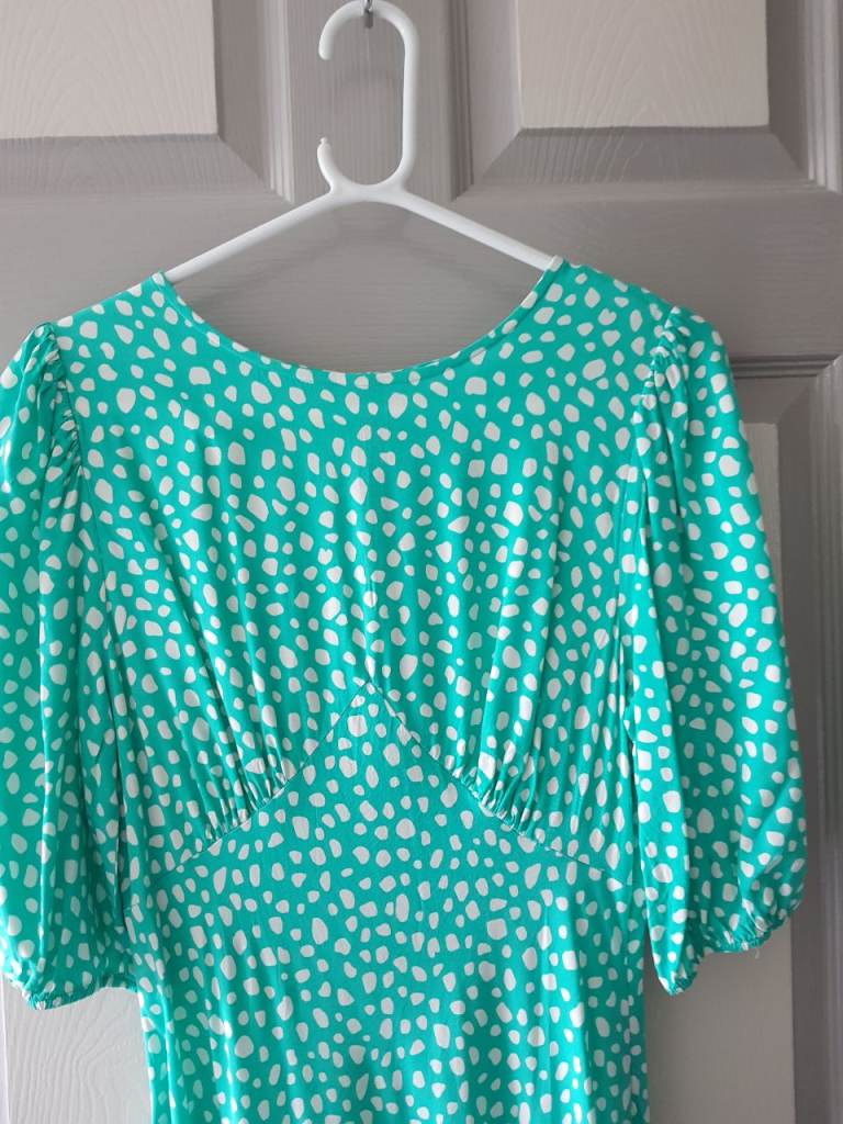 Green/White Spotted Dress. Size 12. Primark.