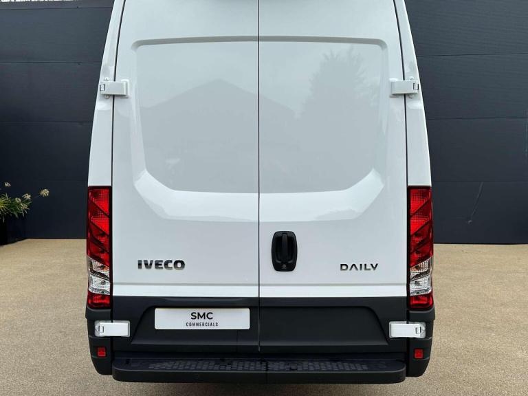 IVECO DAILY 2.3D HPI 14V 35S 4100 LWB H2 Euro 6 (s/s) 5dr 2025