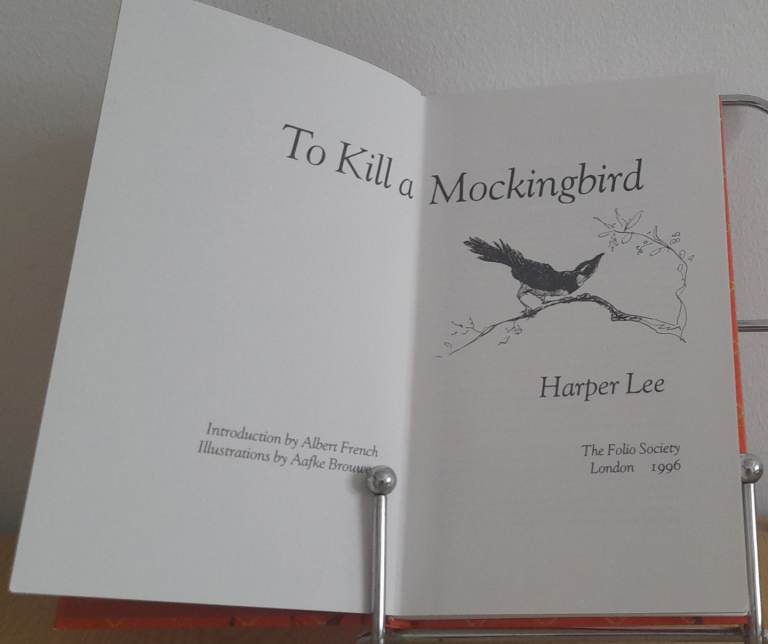 To Kill a Mocking Bird - Harper Lee