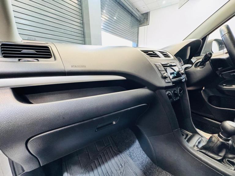 2015 Suzuki Swift 1.2 SZ3 5dr HATCHBACK PETROL Manual