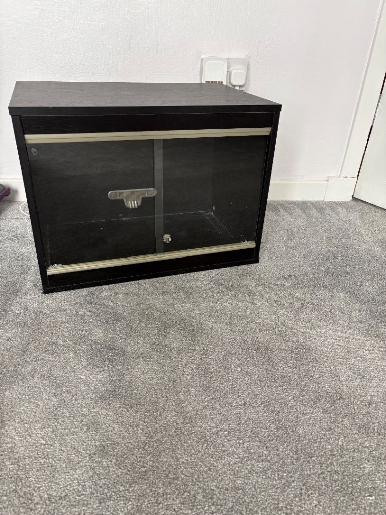 VivExotic Repti-Home Small Vivarium – Black