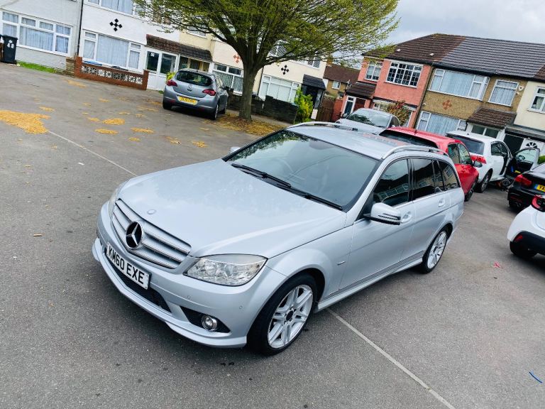 ULEZZ FREE!  2011 Mercedes Benz c class W204 Estate blueefficiency Sport  1.8 Petrol  Automatic 