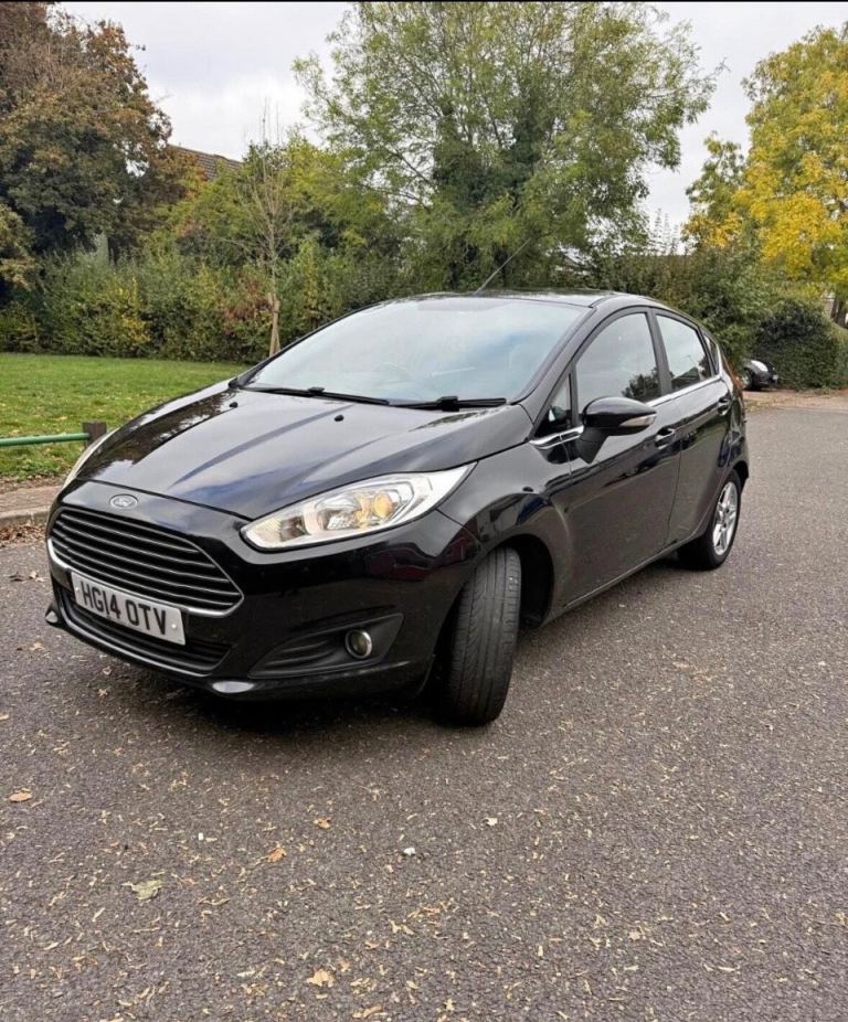 Ford, FIESTA, Hatchback, 2014, Manual, 1241 (cc), 5 doors