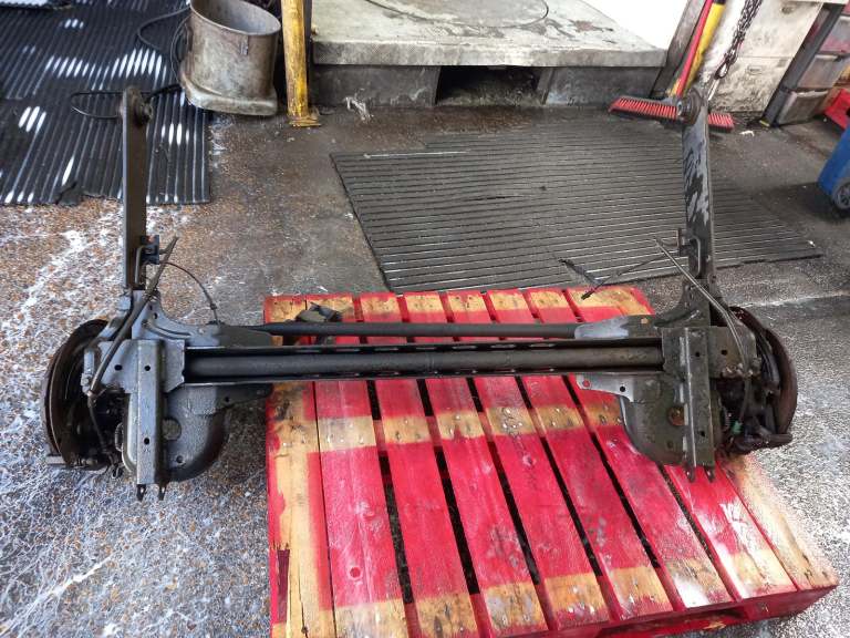 Renault Trafic Complete Rear Axle Beam 2014-2026 1.6l Diesel R9m408