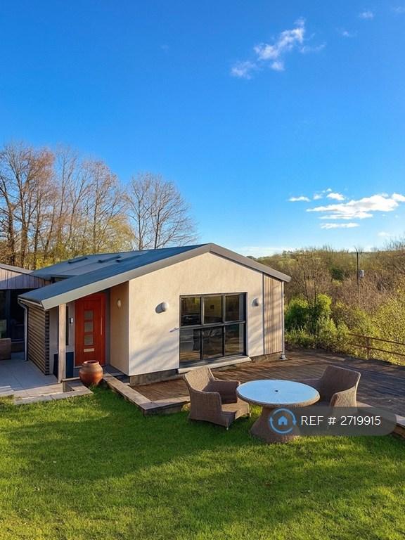 4 bedroom house in Balls Farm Road, Ide, Exeter, EX2 (4 bed) (#2719915)