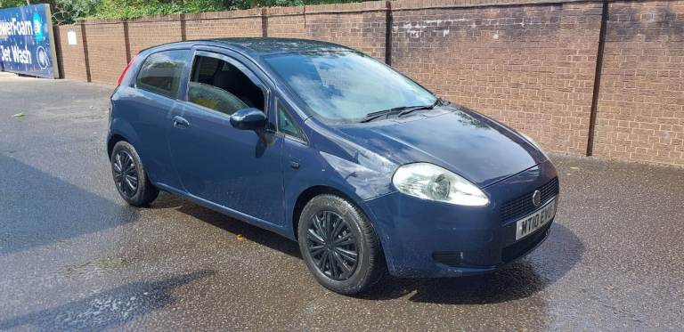 2010 Fiat Punto 1.4 12M MOT *74K* FSH Drives Superb