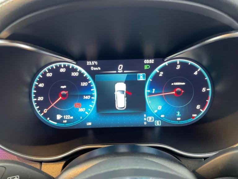 2021 Mercedes-Benz GLC 2.0 GLC300d AMG Line (Premium Plus) SUV 5dr Diesel G-Tronic+ 4MATIC Euro 6...