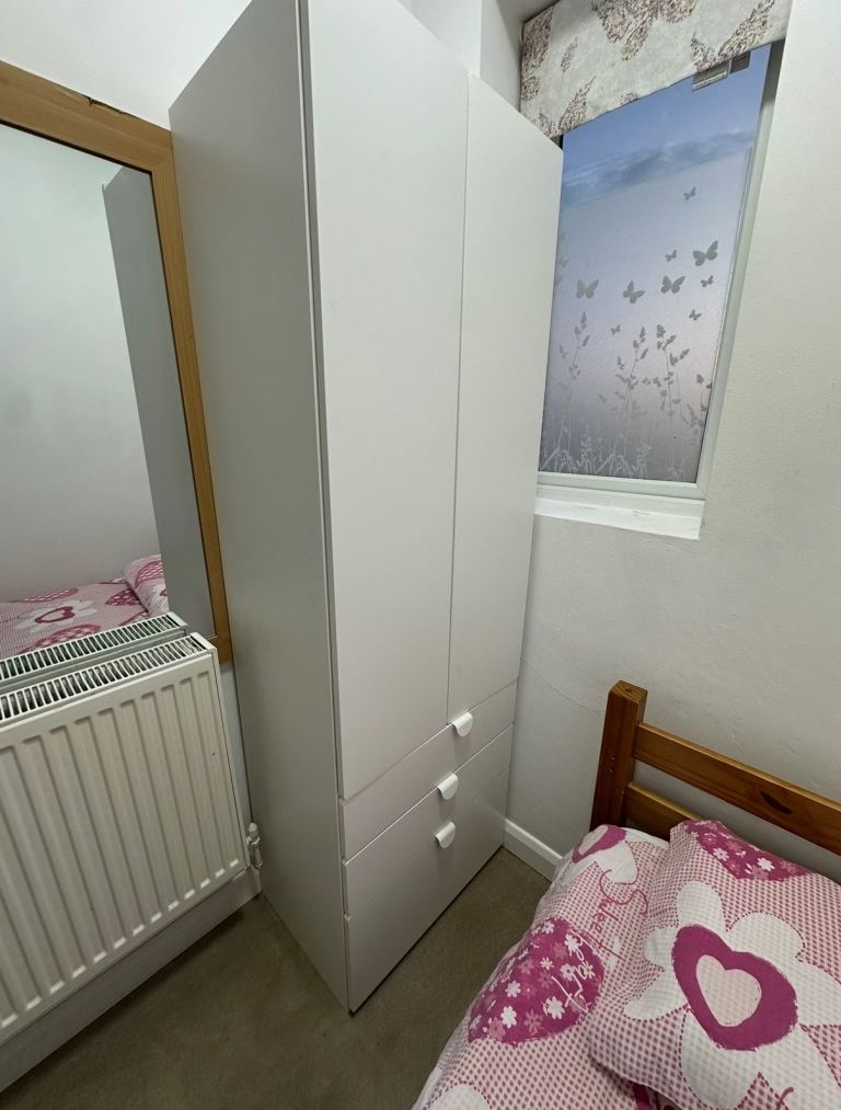 Pretty Single Bedroom - Grove Park, Catford, Lewisham, Bromley 