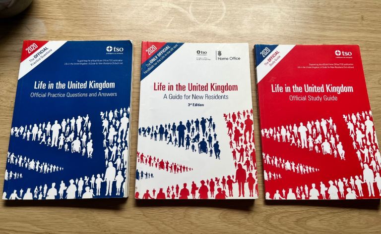 Life in the UK official test book, set of 3