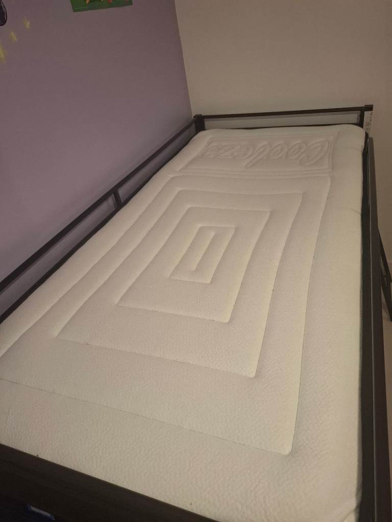 Cooleze hybrid 2000 spring mattress 25cm