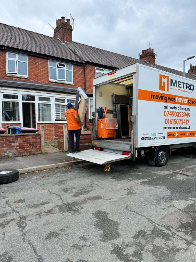 Metro man and van/Removals