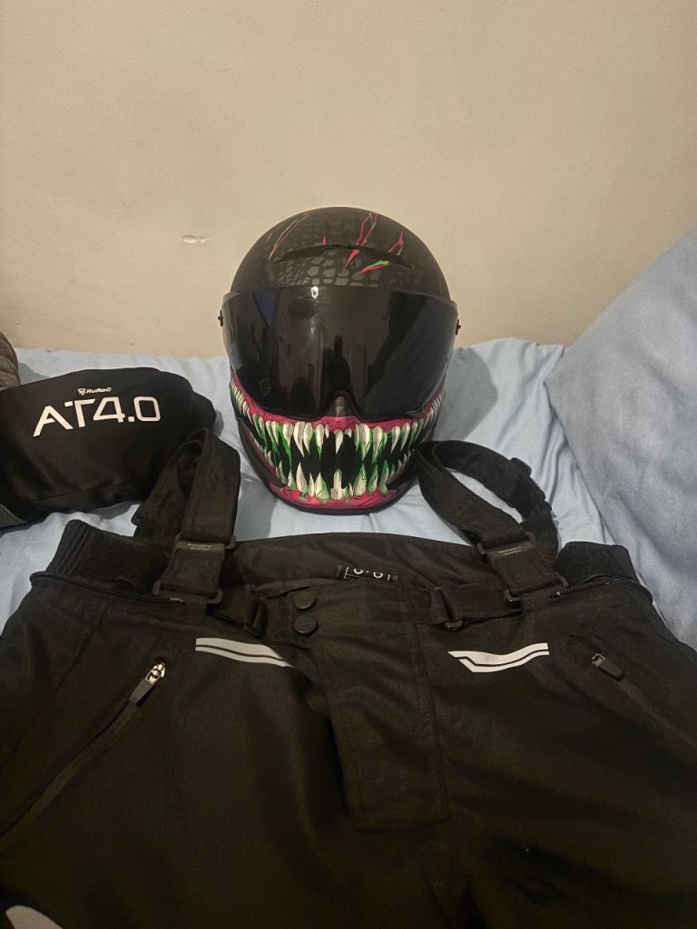 Ruroc toxin 4.0 helmet L