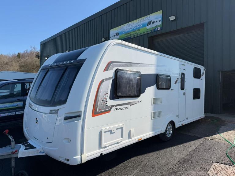 2017 COACHMAN AVOCET 580 - 5 BERTH CARAVAN 