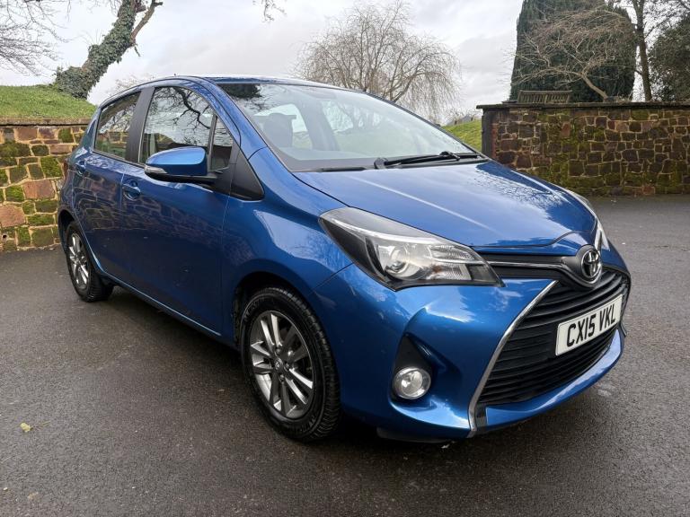 TOYOTA YARIS 1.3 Dual VVT-i Icon 2015