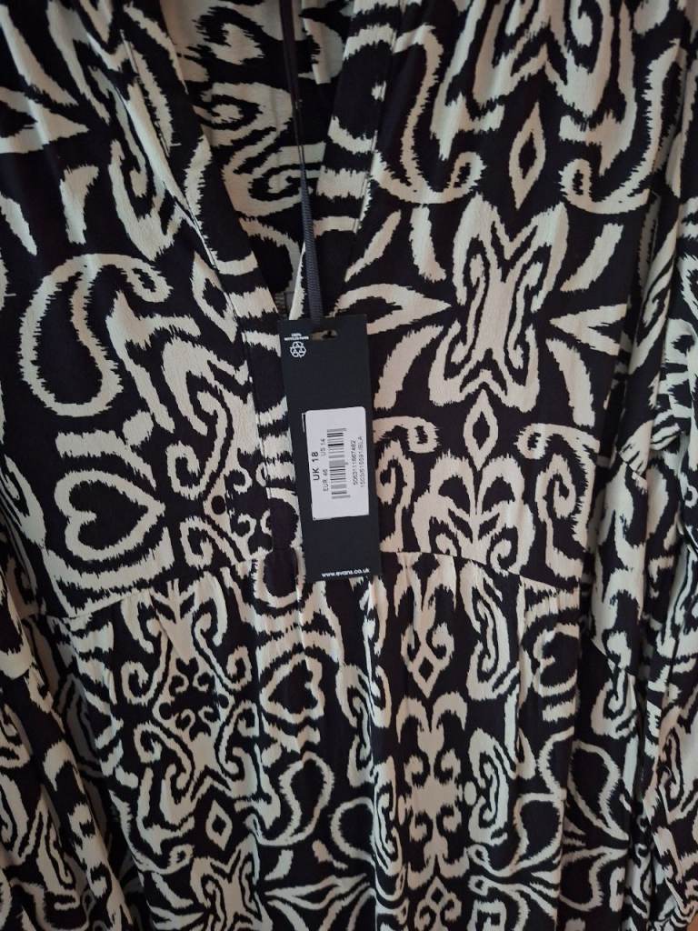 EVANS MIDI DRESS