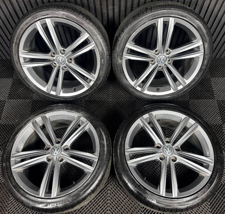 18" GENUINE VW GOLF SEBRING GTD R GREY GTI GT MK7 ALLOY WHEEL TYRES