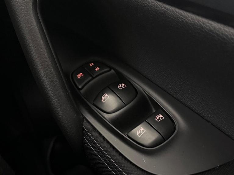 2017 Nissan Qashqai 1.5 dCi N-Connecta 5dr HATCHBACK DIESEL Manual