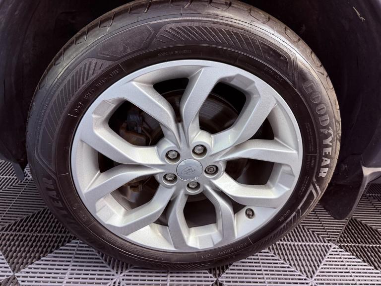 2015 Land Rover Discovery Sport 2.0 TD4 HSE Auto 4WD Euro 6 (s/s) 5dr ESTATE Diesel Automatic