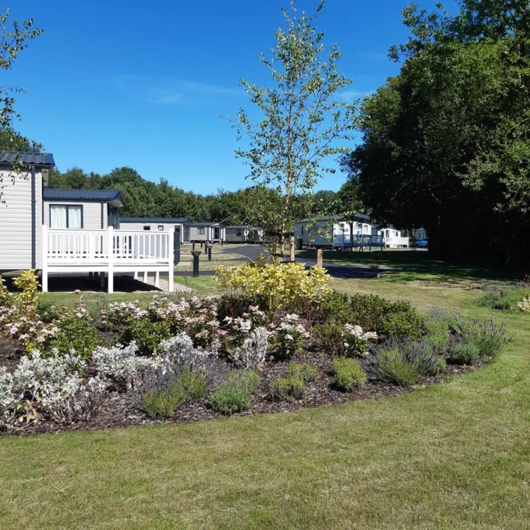BRAND NEW 2 BEDROOM CARAVAN TO RENT ON HAVEN'S HOPTON HOLIDAY VILLAGE, NORFOLK 