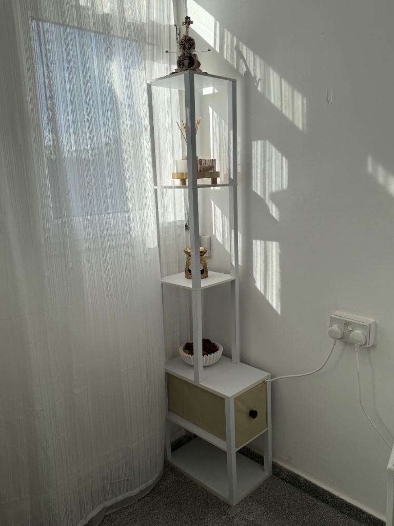 Tall White Display Shelf with Drawer and LED lights – As Good As New