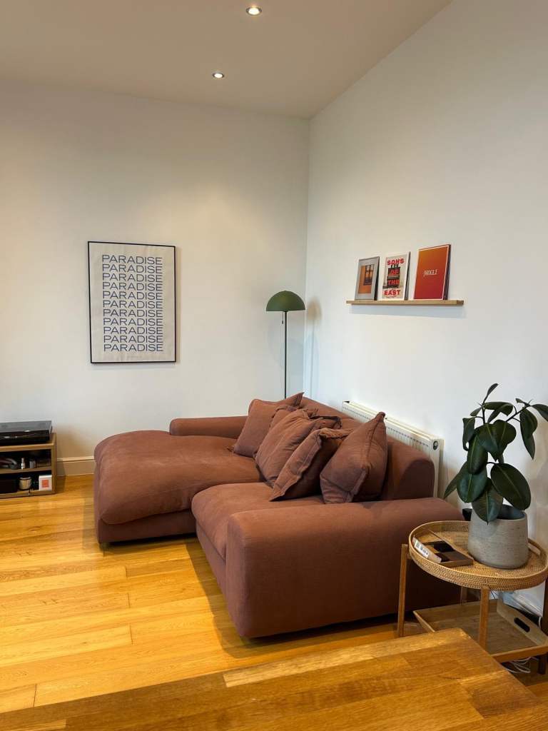 Loaf Medium Left Hand Wodge Modular Chaise Sofa in Preserved Plums, Clever Vintage Linen