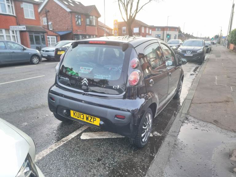 Citroen, C1, Hatchback, 2013, Manual, 998 (cc), 5 doors