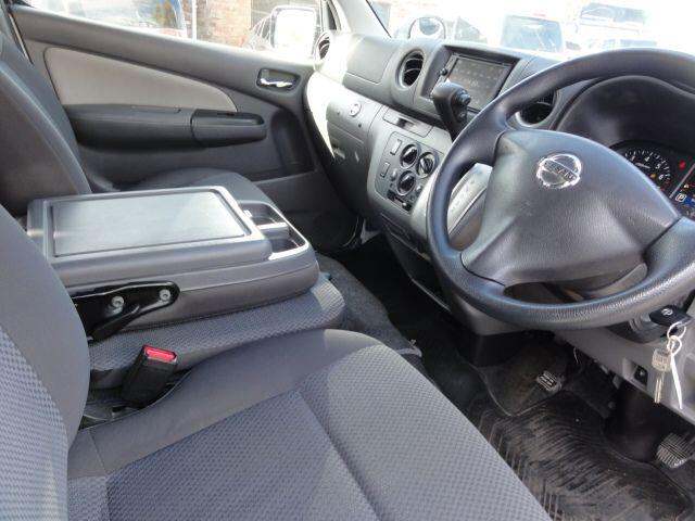  Nissan Urvan NV350 DUAL WHEELCHAIR CARRIER OR CAMPER Petrol Automatic