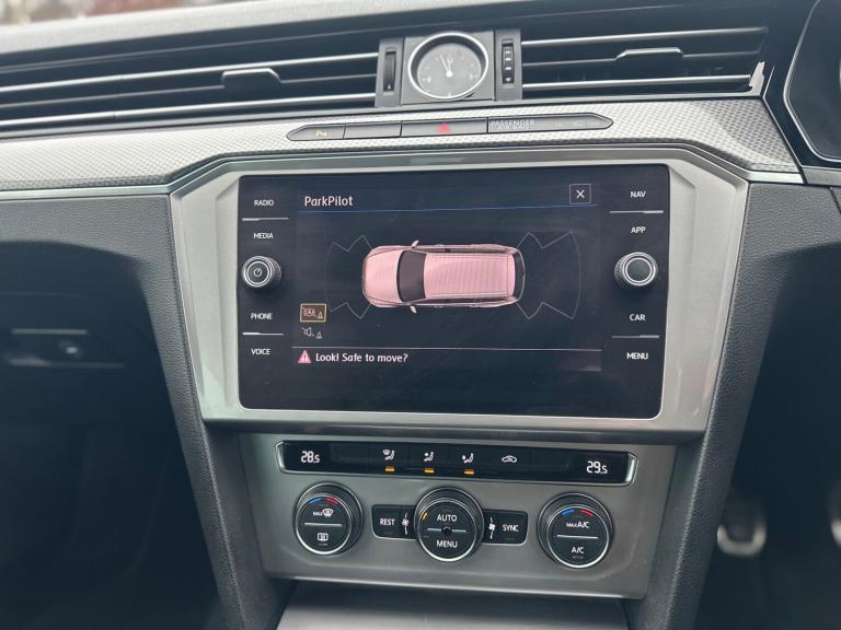 2017 Volkswagen Passat 2.0 TDI 4MOTION 5dr ESTATE Diesel Manual