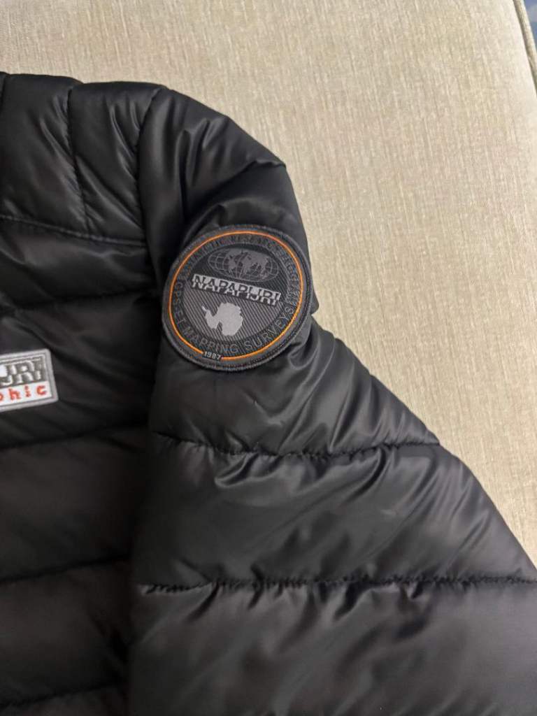 Napapijri Men's Padded Jacket (NP0A4FJ90411). With Tags/Worn Once. Medium. Cost £170, accept £43 ono