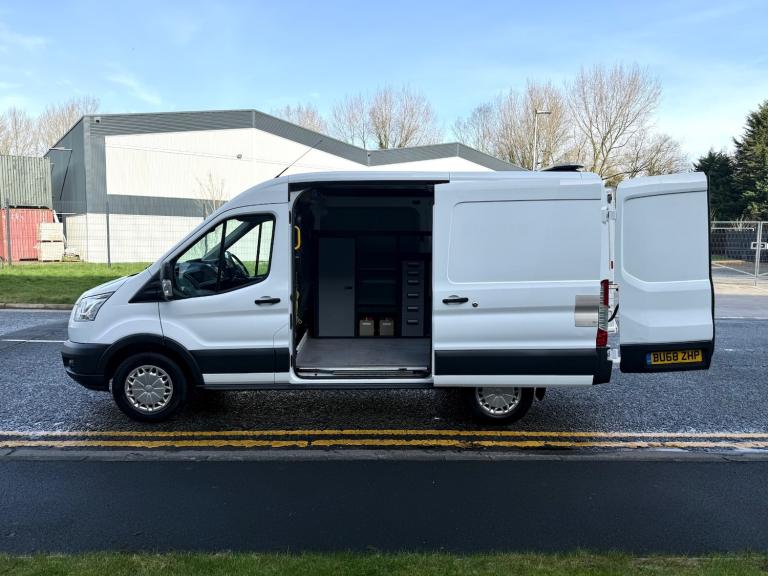 2018/68 FORD TRANSIT TREND 2.0 TDCI 130 PS RWD-L2H2-WORKSHOP PLANT/MECHANICS VAN