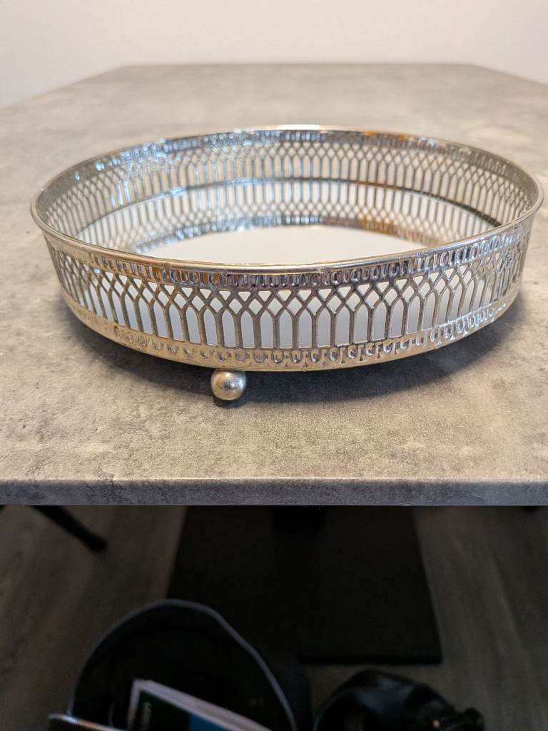 Silver Metal Mirrored Vanity Tray – Good Condition