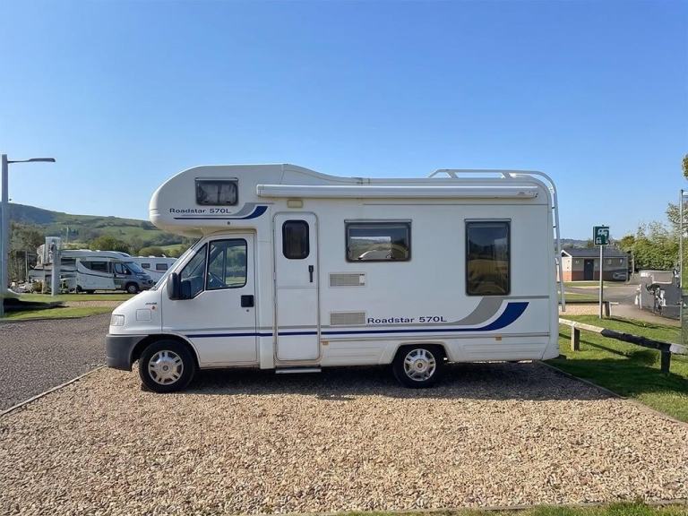 1999 Lunar Roadstar 570L