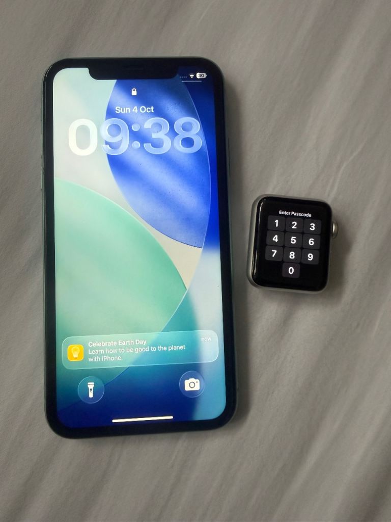 Apple iPhone 11 64GB – Green, Good Condition