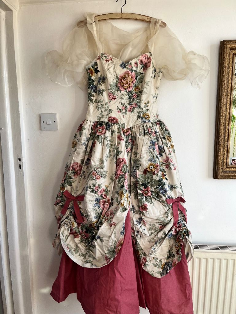 1990’s bridesmaids dress - free to collector