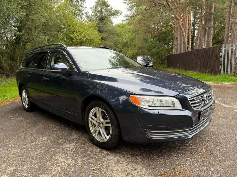 VOLVO V70 1.6 T4 LUX PREMIUM SE 2014