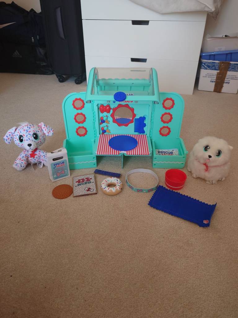 Rescue Tales set - 2 dogs, carry case and accessories 