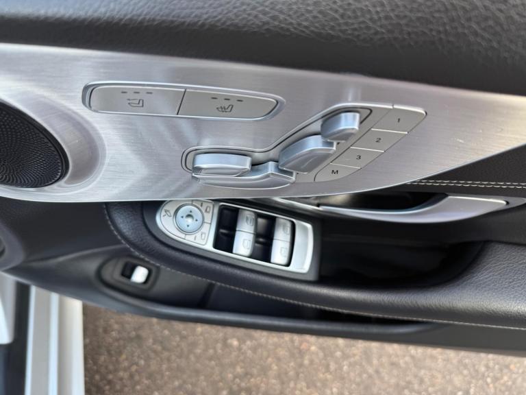 2018 Mercedes-Benz C Class 2.1 C220d AMG Line Cabriolet G-Tronic+ Euro 6 (s/s) 2dr CONVERTIBLE Di...