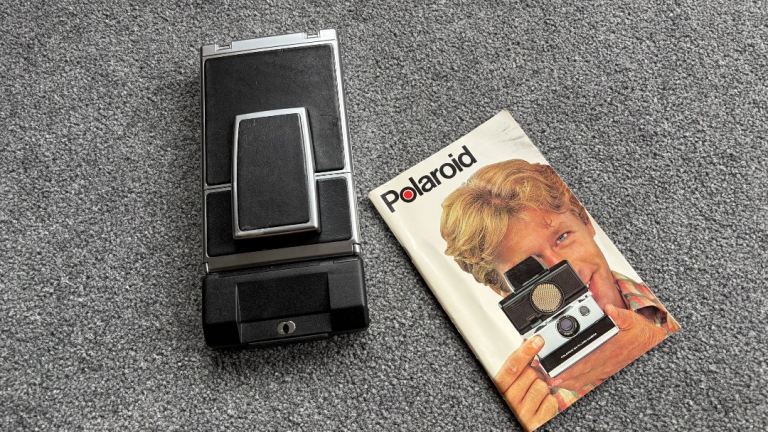Polaroid SX-70 camera vintage 